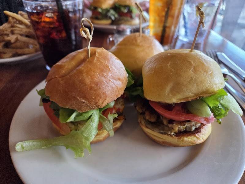 Copperbarn Coffeebar & Eatery