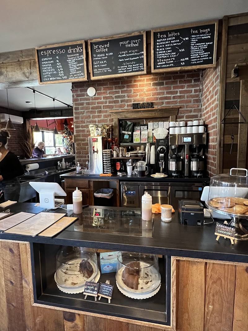 Copperbarn Coffeebar & Eatery